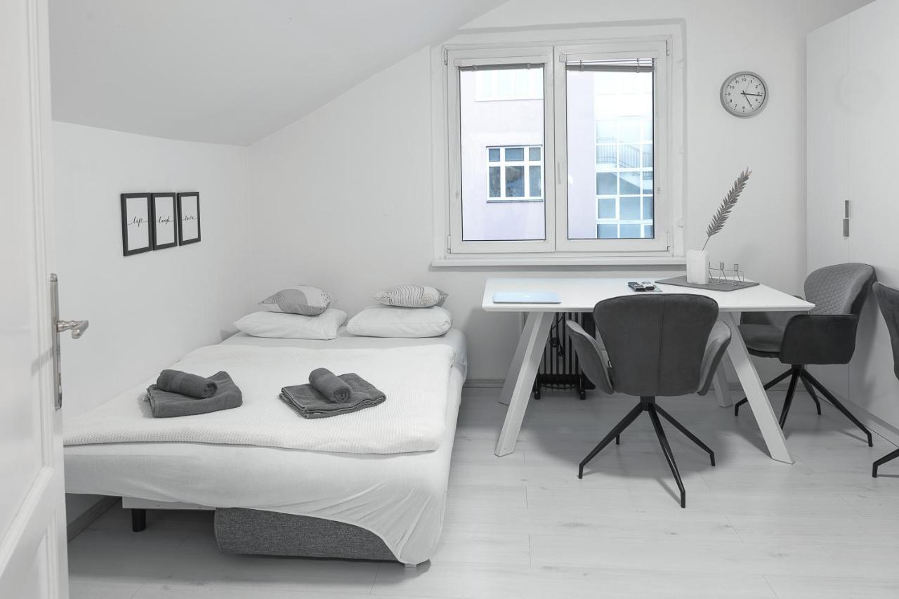 Skolska Winter Terrace Apartment Prag Exteriör bild
