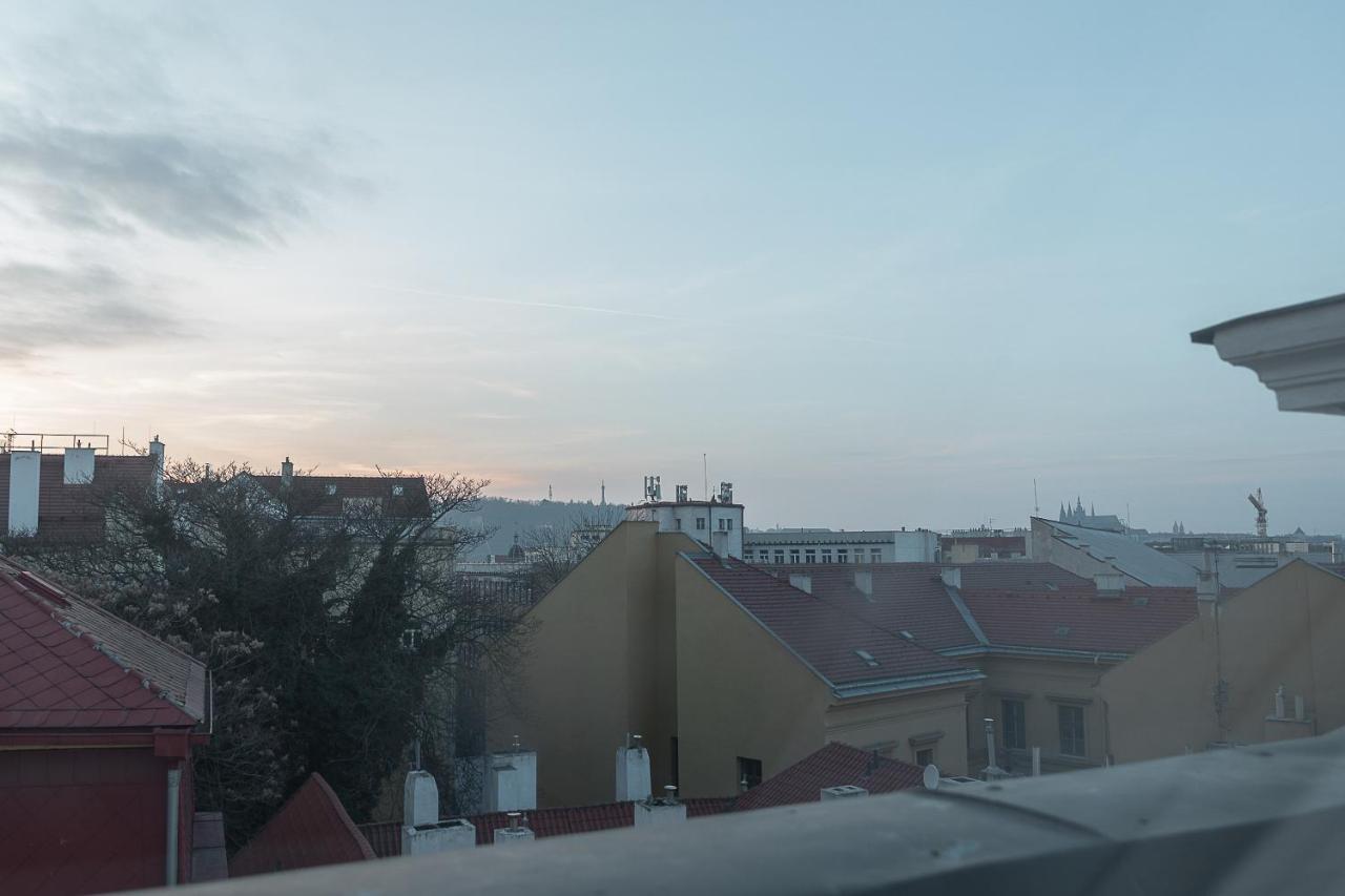 Skolska Winter Terrace Apartment Prag Exteriör bild
